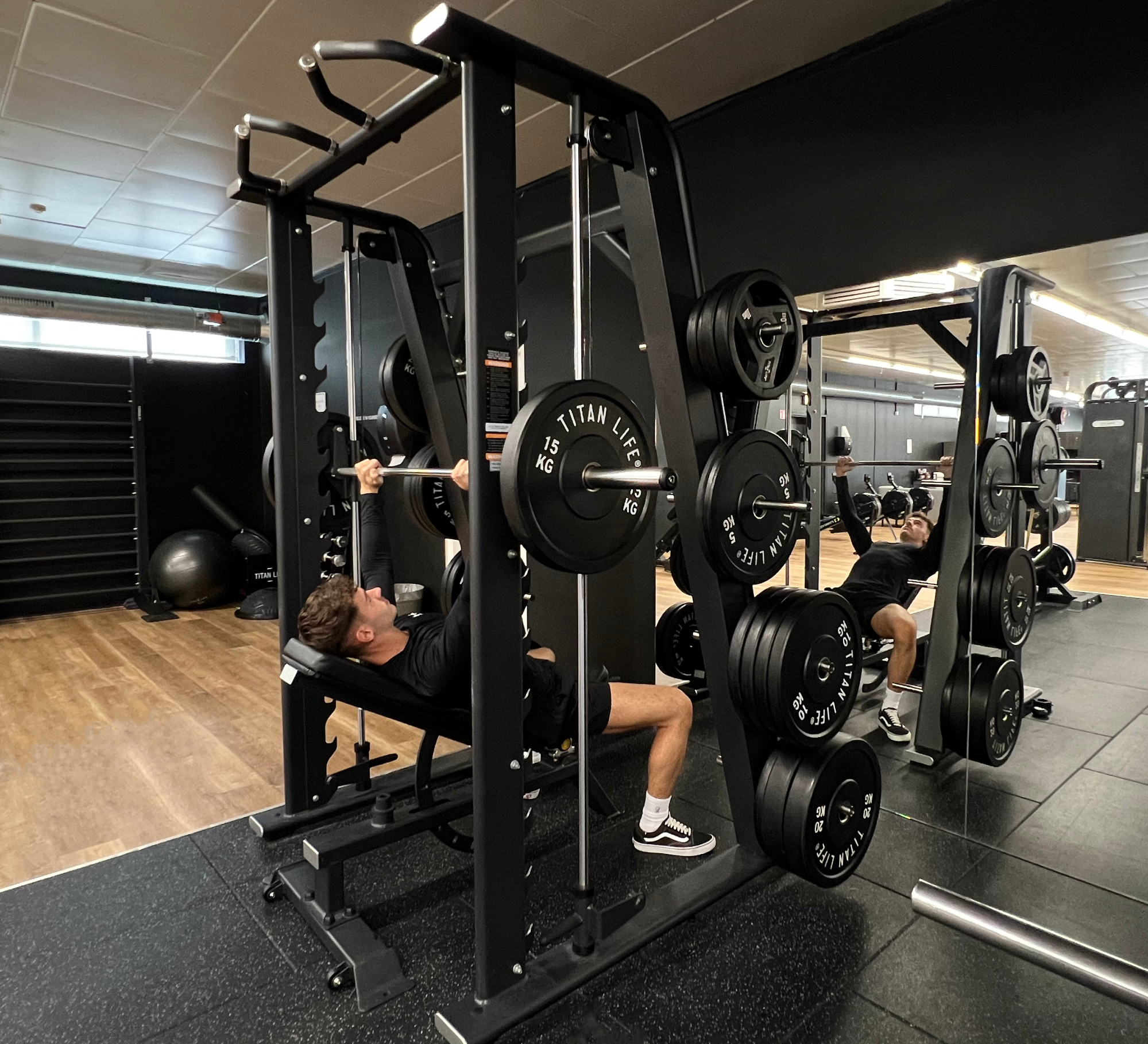 Demo - TITAN LIFE PRO Fusion Smith Machine 