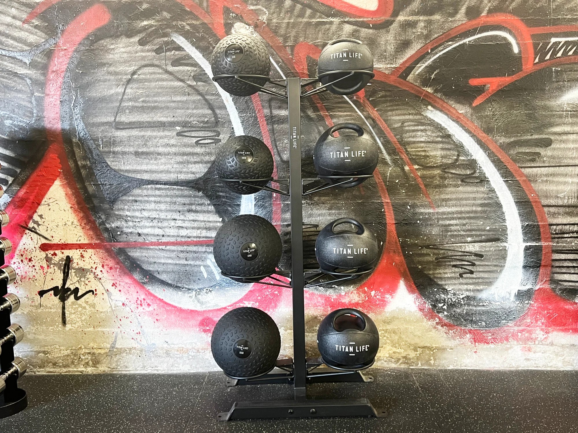 Brugt - Titan Life Pro Wall Ball Rack