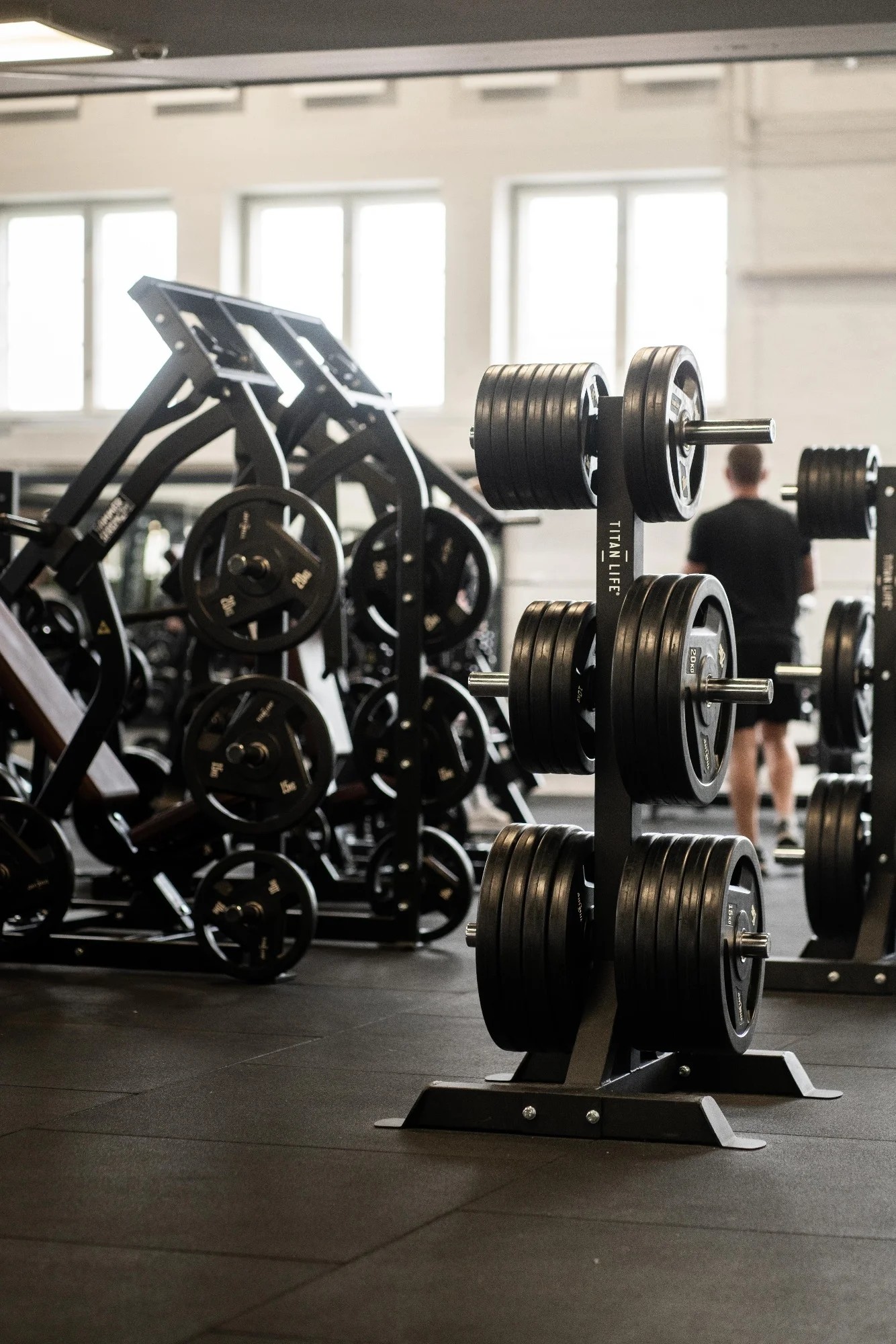 Demo - TITAN LIFE PRO Plate Rack