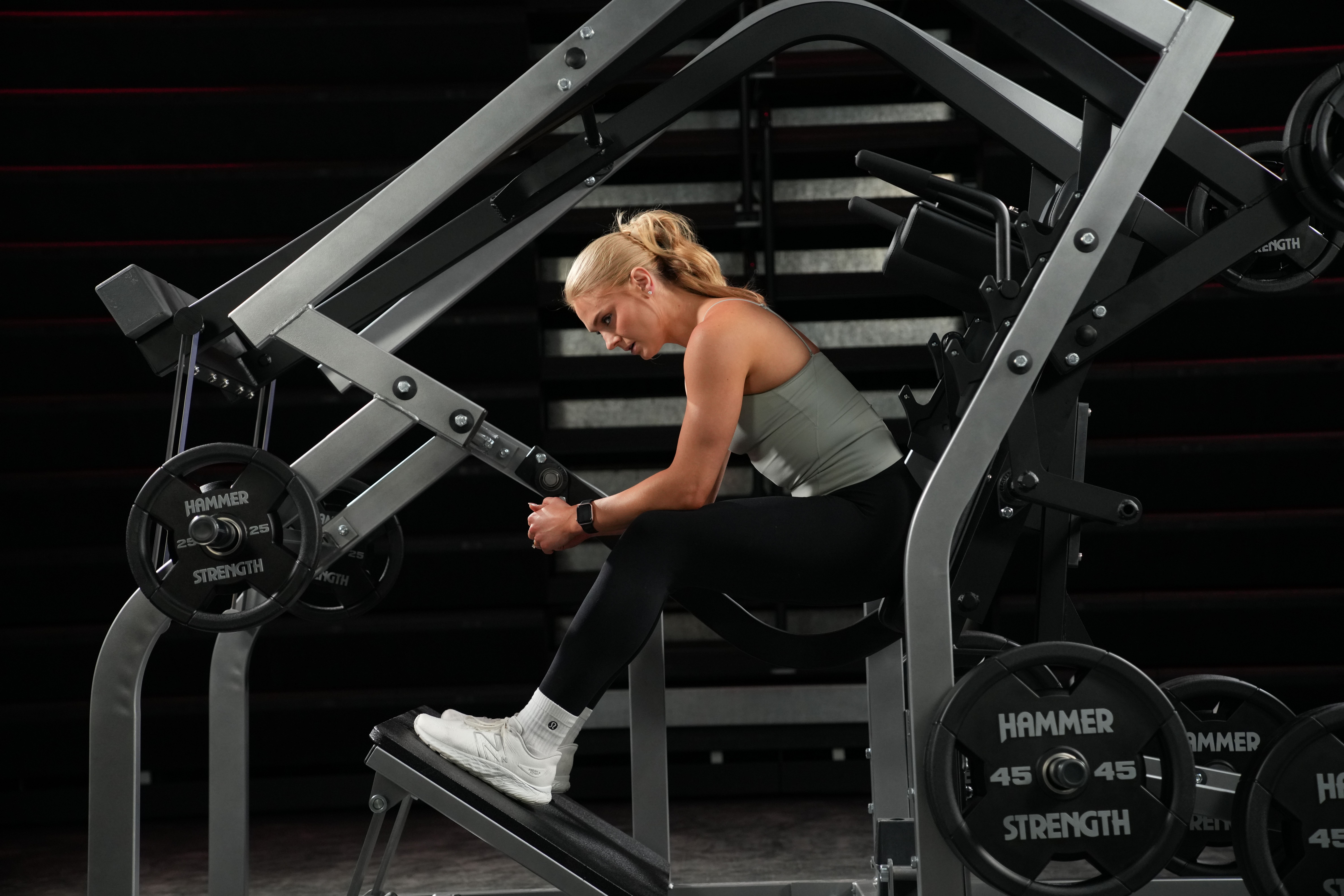 Hammer Strength Plate Loaded Pendulum X Squat