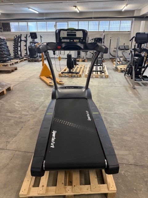 Demo - Sportsart T645L Treadmill 